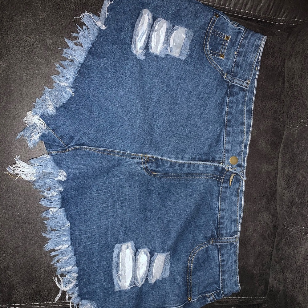 Plus size cut offs
